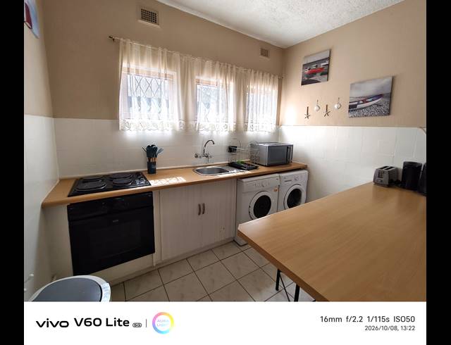 3 BEDROOM TOWNHOUSE FOR SALE IN MANABA BEACH
